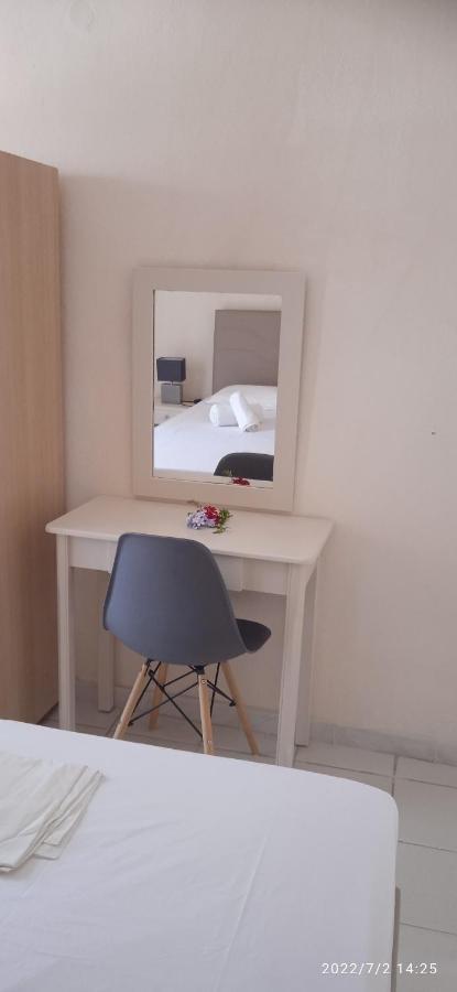 Aparthotel Lemonis House Nea Skioni Exterior foto