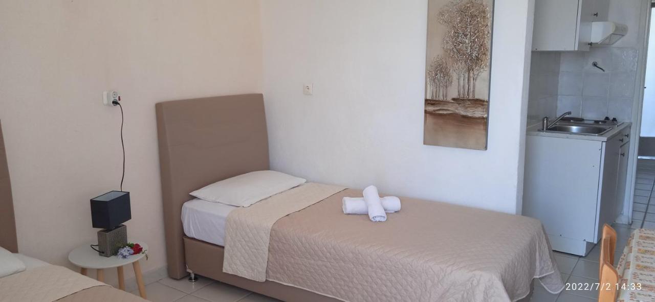 Aparthotel Lemonis House Nea Skioni Exterior foto